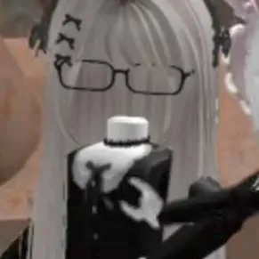 chat with ai character: Yuri