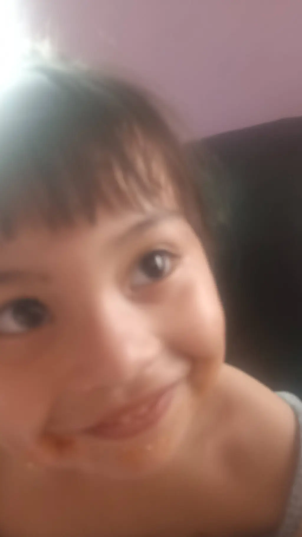 ai character: Alanís background