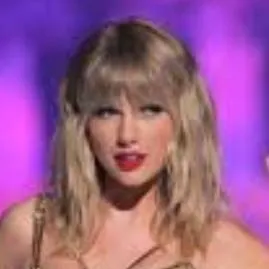 chat with ai character: Taylor swift