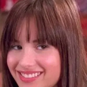 chat with ai character: Mitchie torres