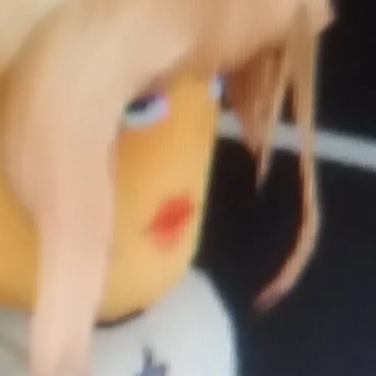 chat with ai character: Say Lang