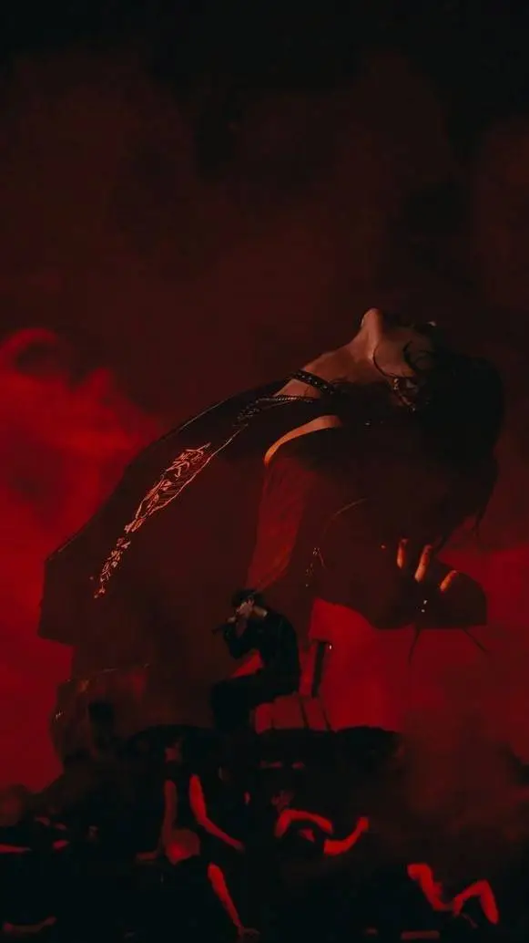 ai character: HWANG HYUNJIN  background