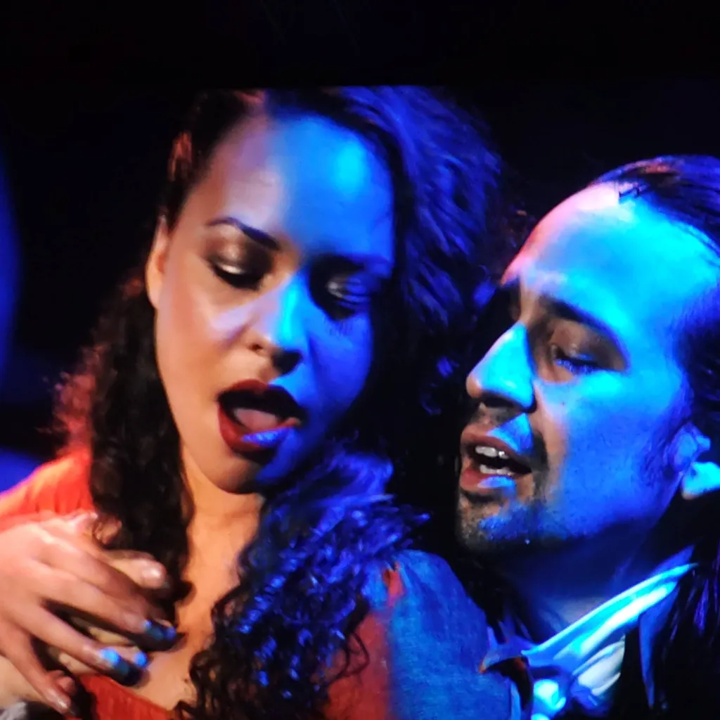 chat with ai character: 💥Hamilton💥