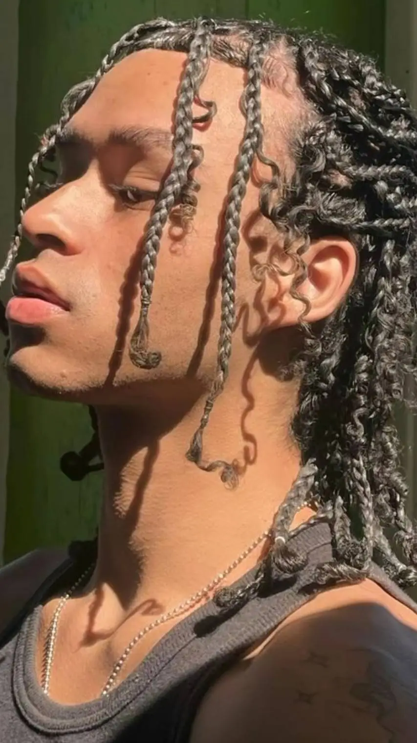 ai character: Evan Year 9 Crush background
