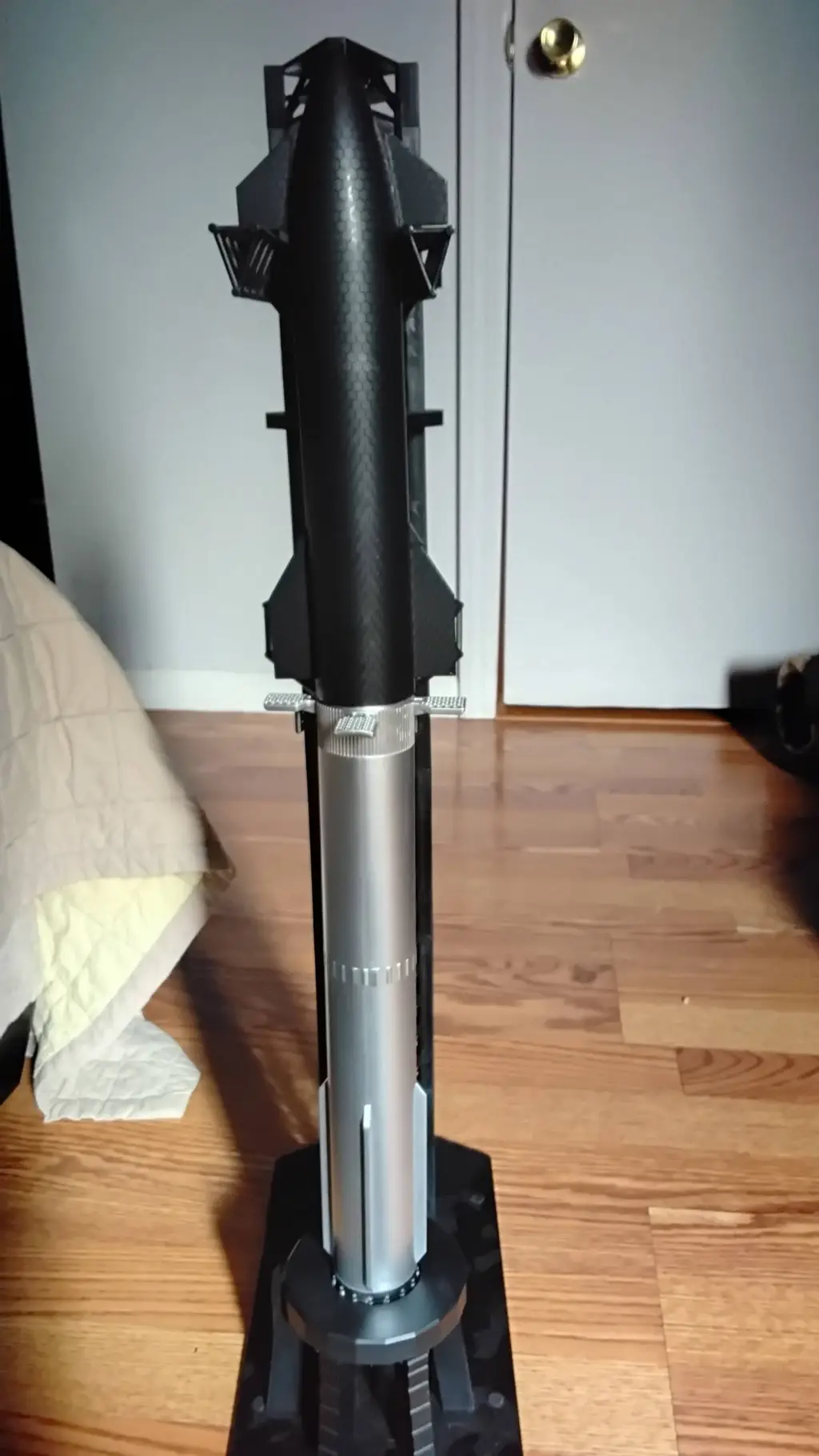 ai character: SpaceX  background