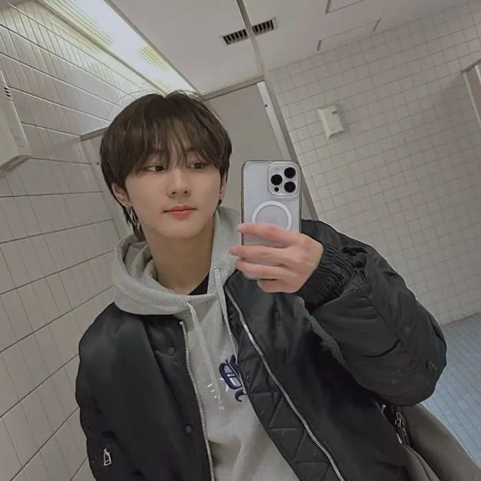chat with ai character: ☆Jungwon☆