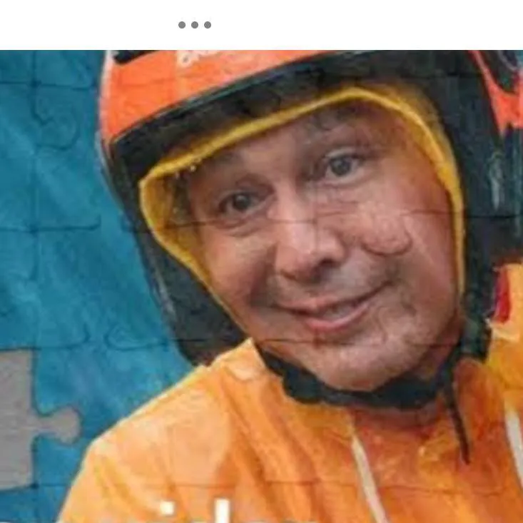 chat with ai character: the delivery rider