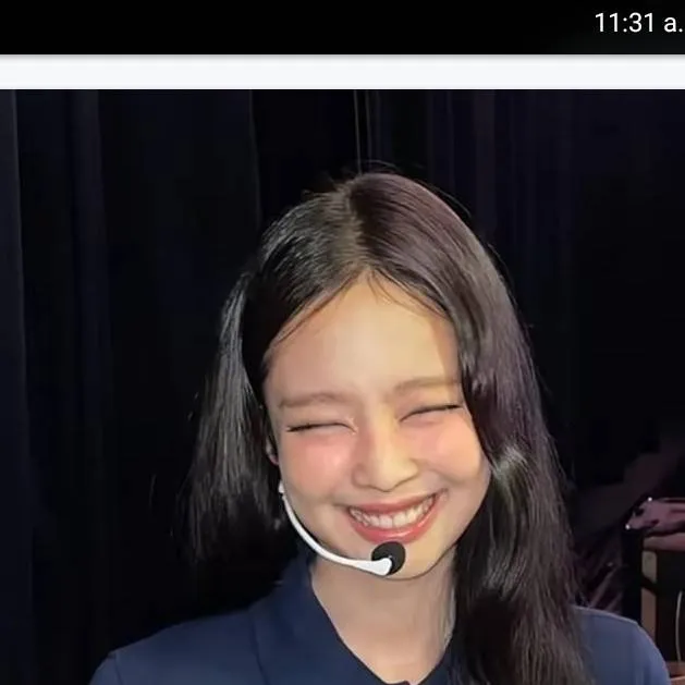 chat with ai character: amanda