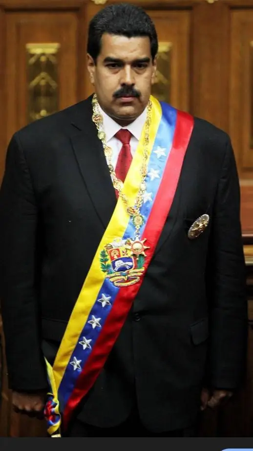 ai character: Nicolàs Maduro. background