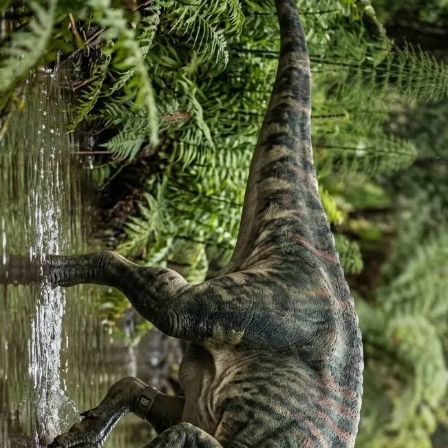 chat with ai character: Suchomimus hembra 