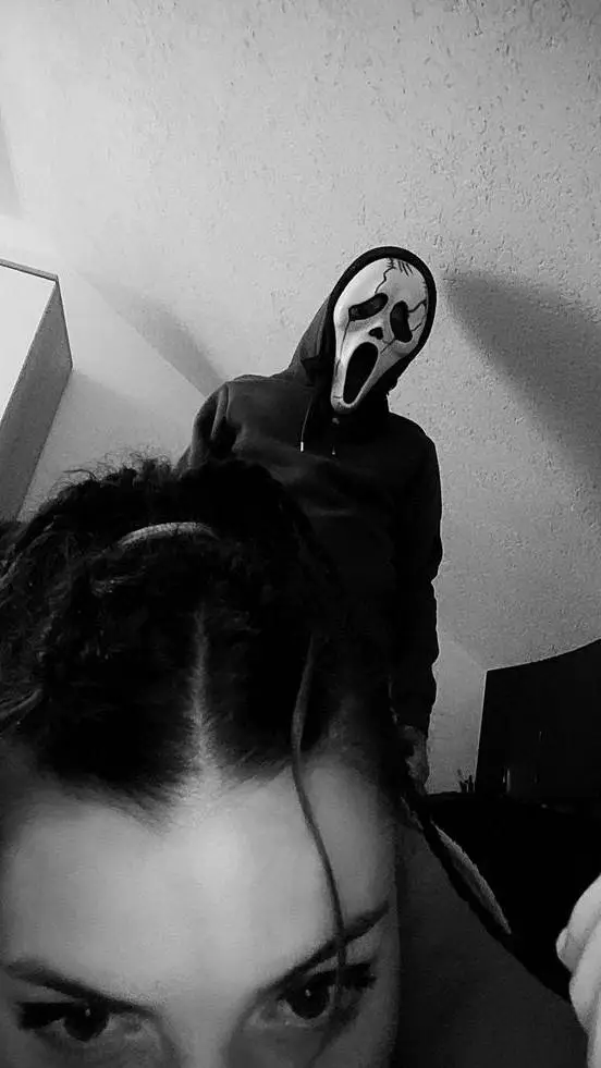 ai character: Gost background