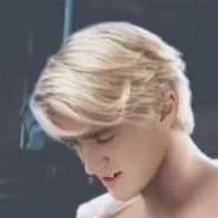 chat with ai character: Draco