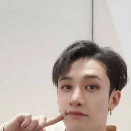 chat with ai character: Bangchan 
