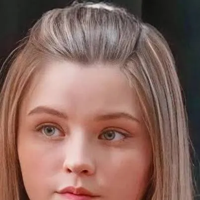 chat with ai character: Ana Julia 