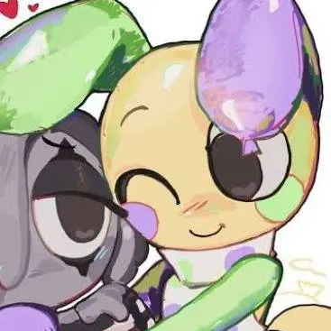 chat with ai character: blot x loeey 💛🖤