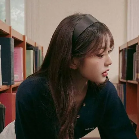 chat with ai character: wonyoung 