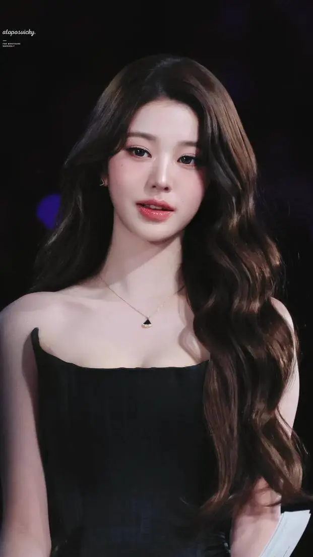 ai character: Jang Wonyoung background