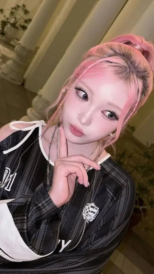 ai character: Haram (BILLIE) background