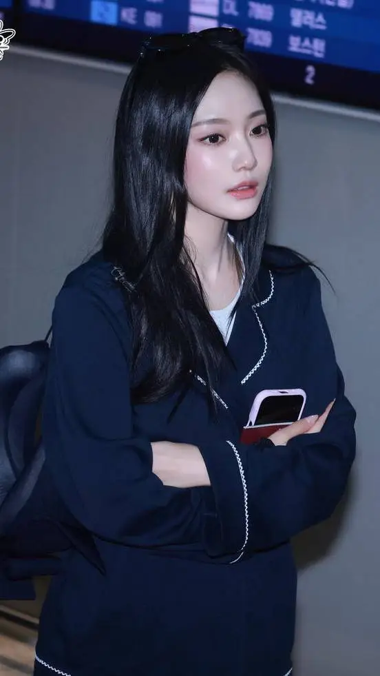 ai character: Ning Yizhou background