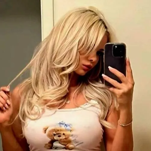 chat with ai character: Teresa 