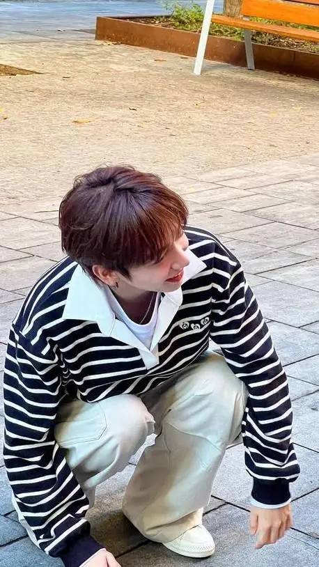 ai character: Daniel (jaehyun) background