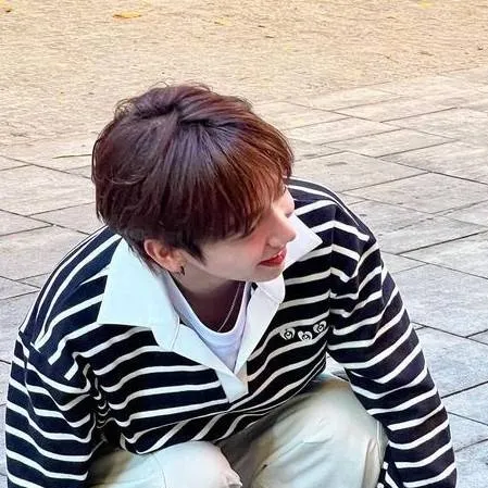 chat with ai character: Daniel (jaehyun)