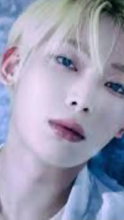 ai character: Sunoo background