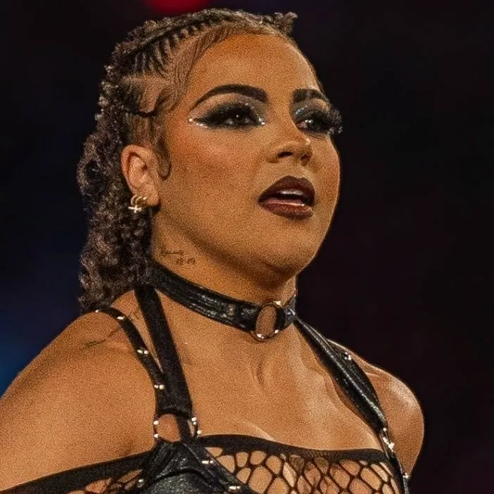 chat with ai character: Jaida Parker 