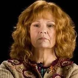 chat with ai character: Molly Weasley