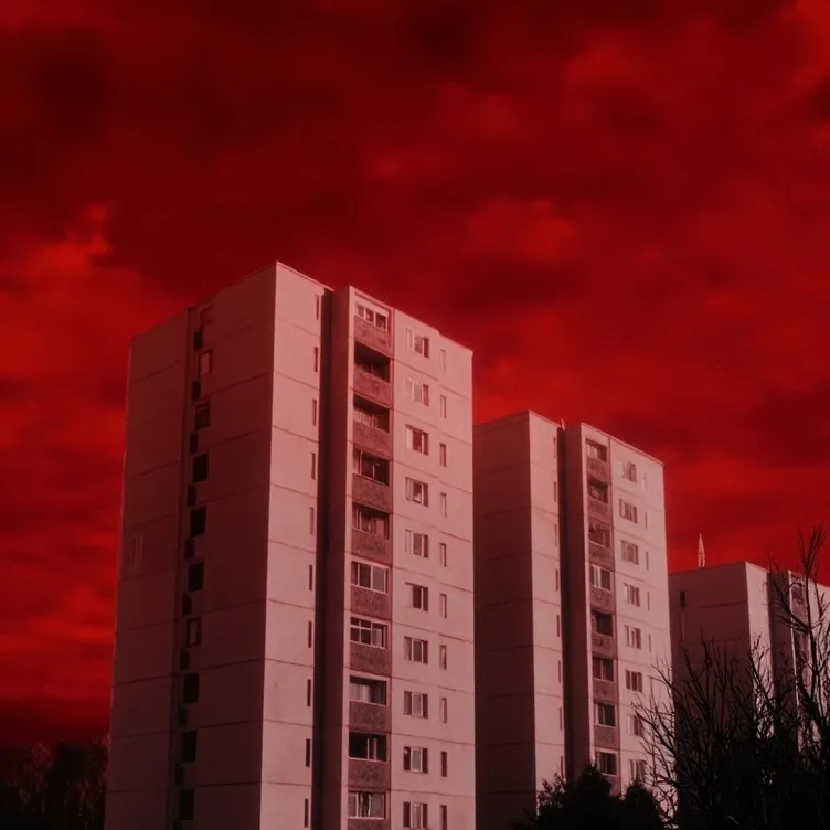 chat with ai character: The Dimension O