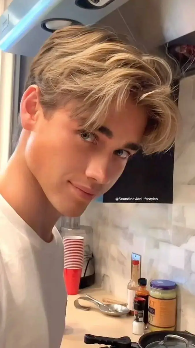 ai character: Tydus background