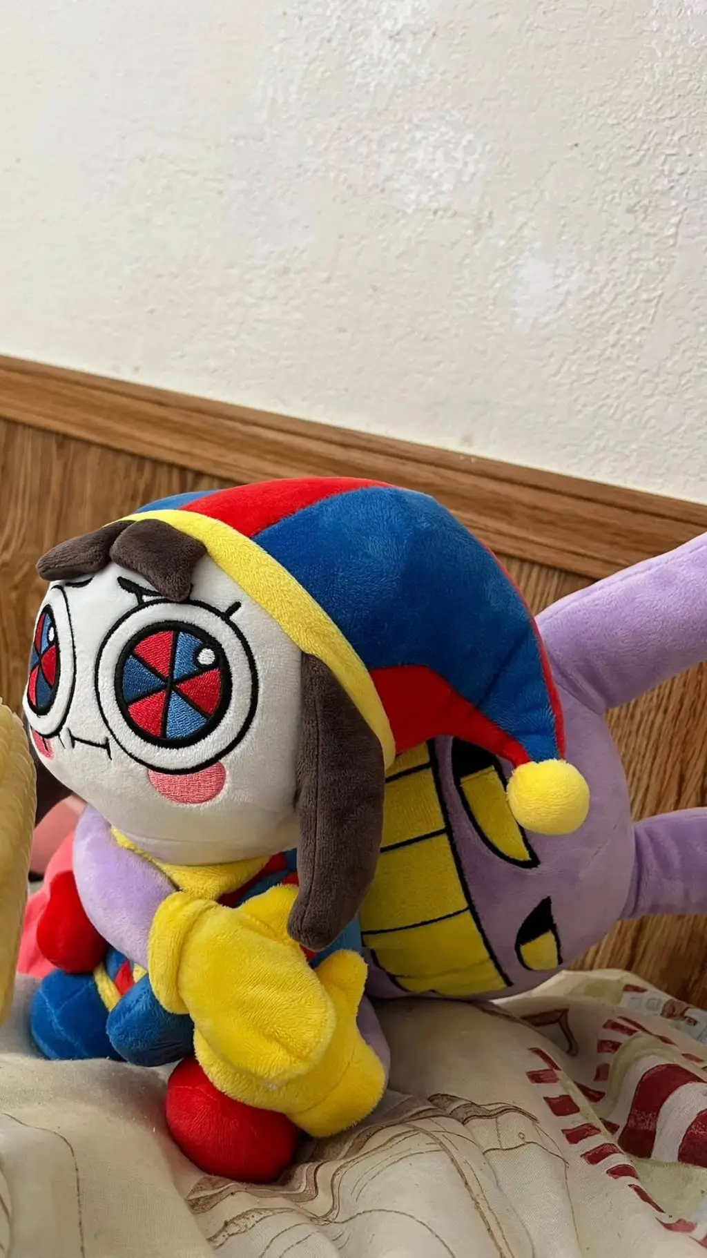 ai character: TADC(2🃏🐰) background