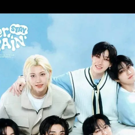 chat with ai character: Stray kids🫰