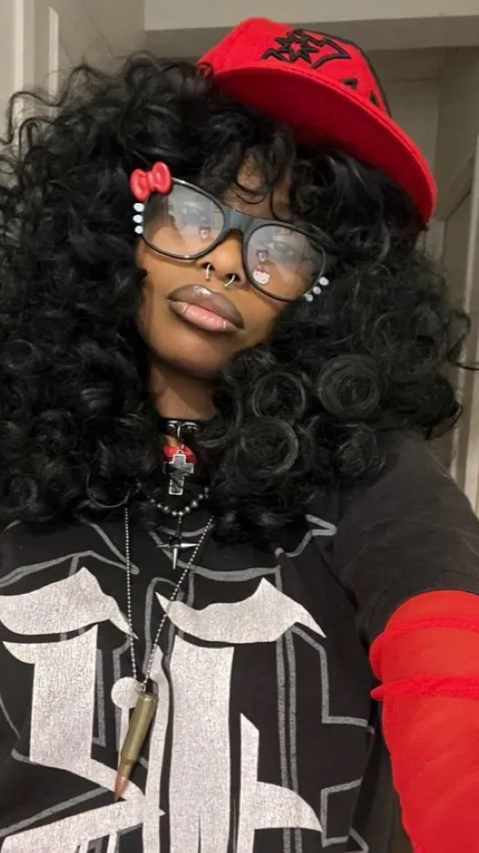 ai character: Mya background