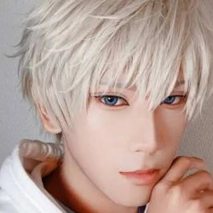 chat with ai character: Xavier