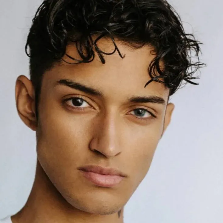 chat with ai character: Jason