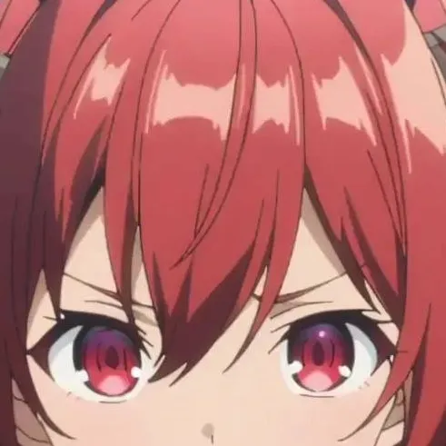 chat with ai character: Leira