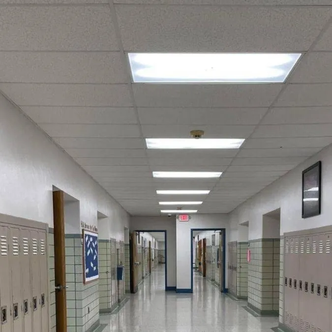 chat with ai character: Escuela Idol 2