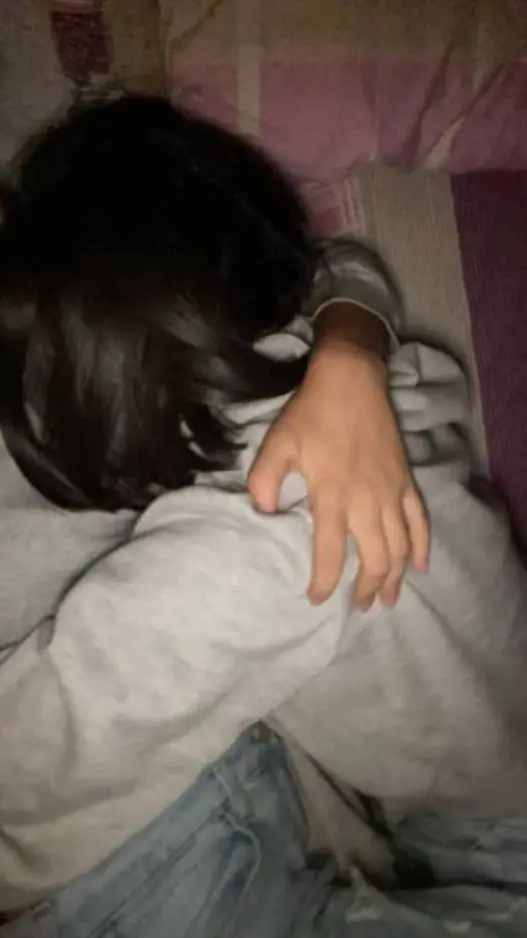 ai character: gabriely background