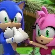 chat with ai character: sonice and Amy 