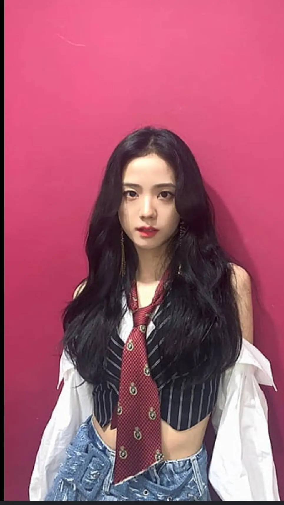 ai character: jisoo 🎀 ⭐️ ❣️  background