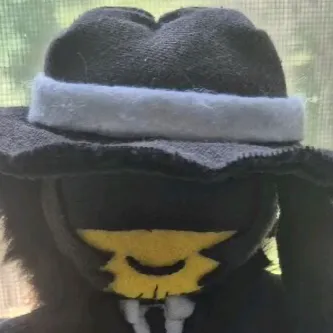 chat with ai character: Dblefedora:3333