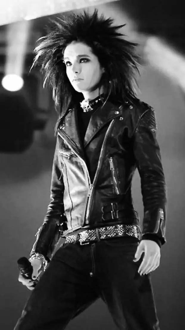 ai character: Bill Kaulitz background