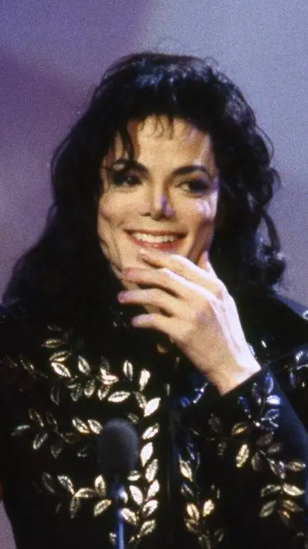 ai character: Michael Jackson  background
