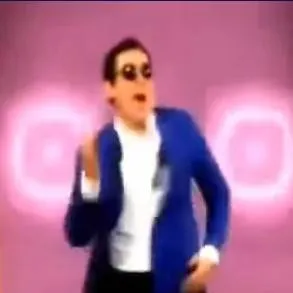 chat with ai character: capitan salami 