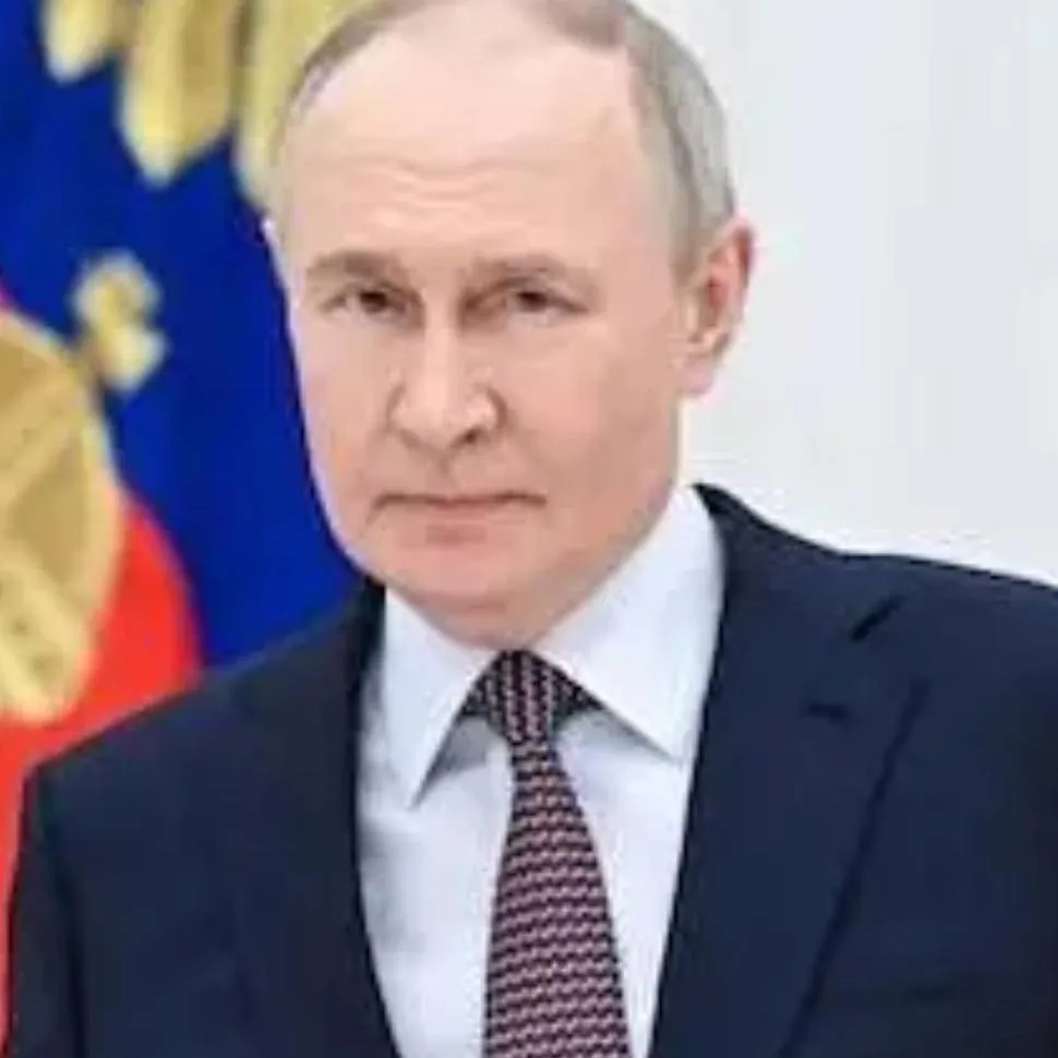 chat with ai character: putin