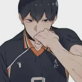 chat with ai character: 🖤🏐 kageyama 🏐🖤