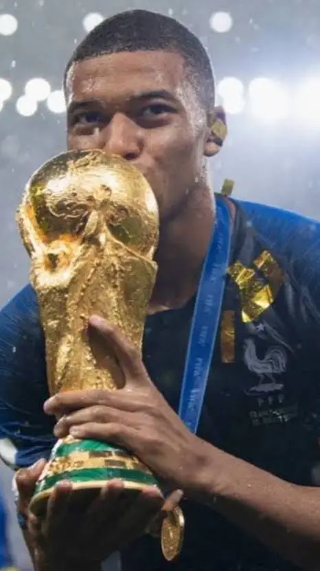 Talkie AI - Chat with 2018 Mbappé