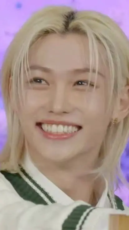 Talkie AI - Chat with Lee Félix 