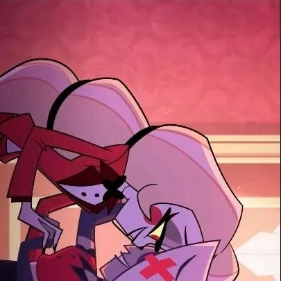 chat with ai character: HH ships